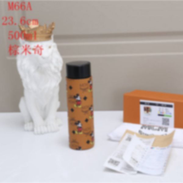 500ml designer water bottle luxury water bottle with temperature display fashion 20062202x
500ml designer water bottle luxury water bottle with temperature display fashion 20062202x