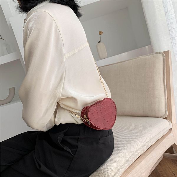 2020 new ladies shoulder bag fashion mini korean version messenger bag women's chain
2020 new ladies shoulder bag fashion mini korean version messenger bag women's chain