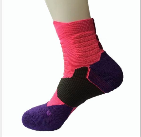 mid-barrel sports socks, towels, basketball socks, men's and women's socks, Black
mid-barrel sports socks, towels, basketball socks, men's and women's socks, Black
