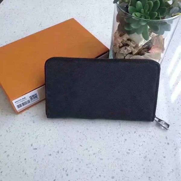 4 colors men women leather business hasp wallet lady classical purse color gradient card holders bag coin purse 21x11cm n60003, Red;black
4 colors men women leather business hasp wallet lady classical purse color gradient card holders bag coin purse 21x11cm n60003, Red;black
