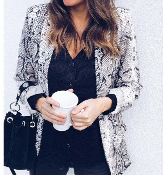 ladies long sleeve suit new spring and autumn leopard print casual temperament lapel single piece suit female, White;black
ladies long sleeve suit new spring and autumn leopard print casual temperament lapel single piece suit female, White;black