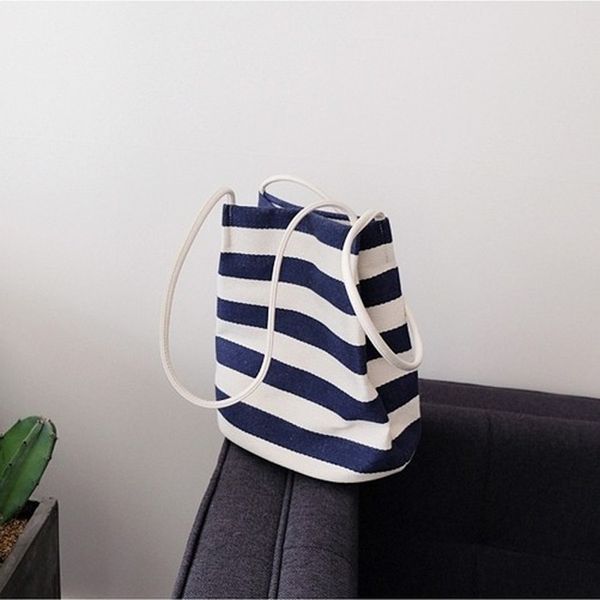 korean 2020 spring summer canvas bucket casual striped hasp women's bag vintage simple style high-capacity handbag
korean 2020 spring summer canvas bucket casual striped hasp women's bag vintage simple style high-capacity handbag