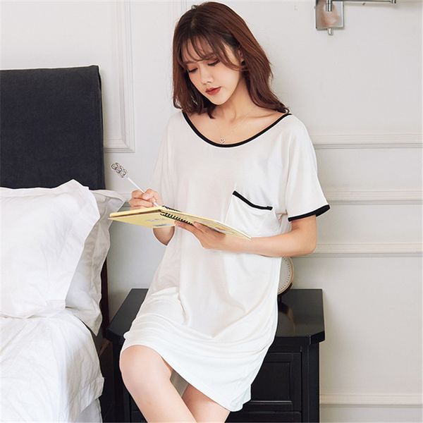 women's sleepwear nightdress breathable female backless sleep dress cotton white home service summer loose nuisette nightwear, Black;red
women's sleepwear nightdress breathable female backless sleep dress cotton white home service summer loose nuisette nightwear, Black;red