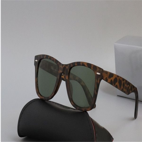 2020 new fashion sunglasses for men women metal frame mirror lenses driver bans sun glasses with brown cases and box 2140, White;black
2020 new fashion sunglasses for men women metal frame mirror lenses driver bans sun glasses with brown cases and box 2140, White;black