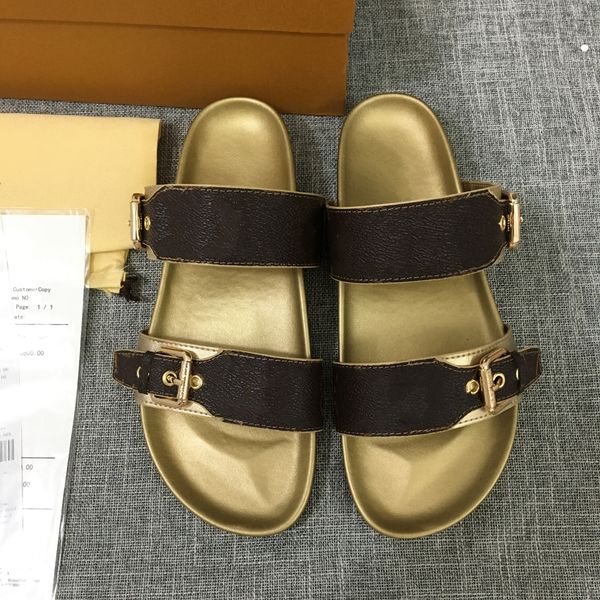 2020 new fashion women flip flops superstars print real leather flat women slippers, Black
2020 new fashion women flip flops superstars print real leather flat women slippers, Black