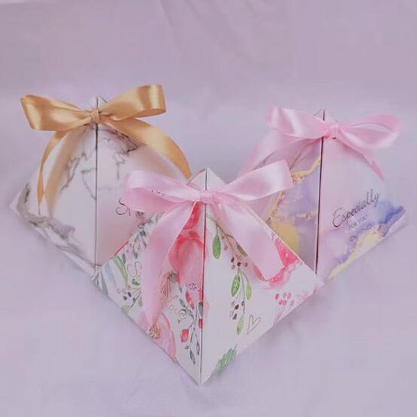 100pcs beautiful marble / floral triangular pyramid wedding favors candy boxes bomboniera party supplies gift box giveaways box
100pcs beautiful marble / floral triangular pyramid wedding favors candy boxes bomboniera party supplies gift box giveaways box