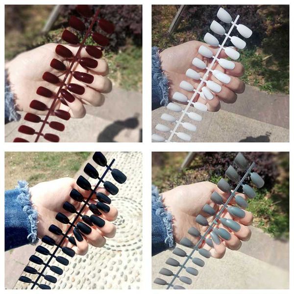 длинные короткие стилет coffin поддельные гвозди 24pcs / комплект красный белый черный типсы нажмите на nail полный обложка / полудверный ло, Red;gold
длинные короткие стилет coffin поддельные гвозди 24pcs / комплект красный белый черный типсы нажмите на nail полный обложка / полудверный ло, Red;gold