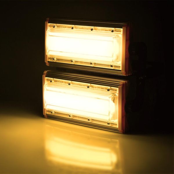 led flood light spotlight outdoor construction site chandelier outdoor waterproof advertising projection lamp factory workshop lighting
led flood light spotlight outdoor construction site chandelier outdoor waterproof advertising projection lamp factory workshop lighting