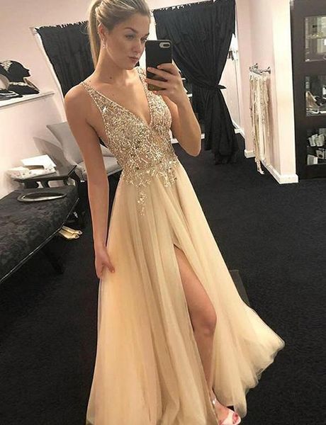 sparkly crystals champagne evening dresses deep v neck open back tulle side splits beaded formal gowns celebrity prom dress long cheap, Black;red
sparkly crystals champagne evening dresses deep v neck open back tulle side splits beaded formal gowns celebrity prom dress long cheap, Black;red