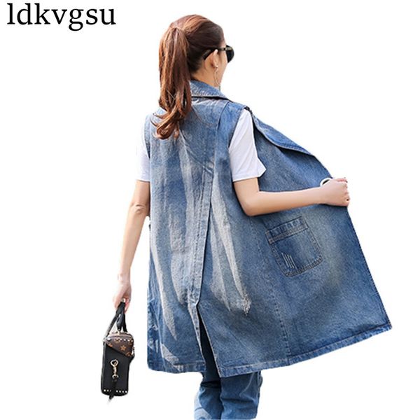 women long denim vest coat 2019 new spring autumn fashion vintage washed sleeveless jeans jacket waistcoat big size femme is176, Black;white
women long denim vest coat 2019 new spring autumn fashion vintage washed sleeveless jeans jacket waistcoat big size femme is176, Black;white
