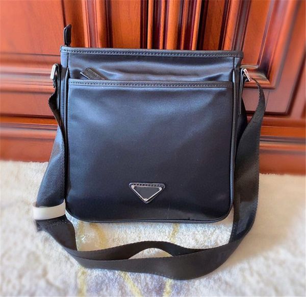 men designer shoulder bag messenger bags good quality cross body fashion //cfy2003133
men designer shoulder bag messenger bags good quality cross body fashion //cfy2003133