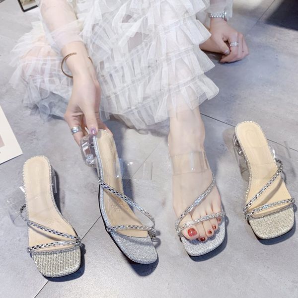 med square toe shoes woman 2020 slippers casual loafers slipers women glitter slides new jelly rubber pu crystal hoof, Black
med square toe shoes woman 2020 slippers casual loafers slipers women glitter slides new jelly rubber pu crystal hoof, Black