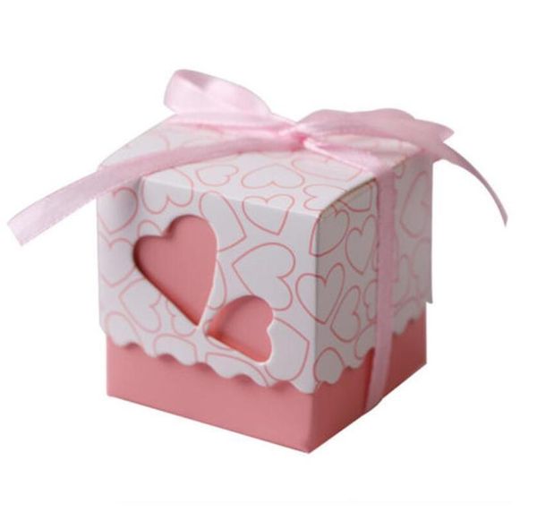 50pcs / серия hollow love heart картонная коробка конфет упаковка box свадебные бонбоньерки подарок для свадебного банкета события
50pcs / серия hollow love heart картонная коробка конфет упаковка box свадебные бонбоньерки подарок для свадебного банкета события