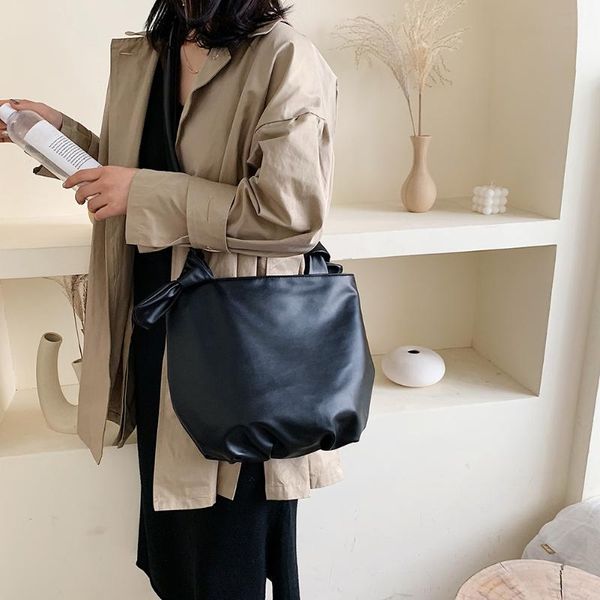 retro messenger bag women bandage shoulder pu leather soft pleated crossbody bags ladies large capacity solid handbags
retro messenger bag women bandage shoulder pu leather soft pleated crossbody bags ladies large capacity solid handbags