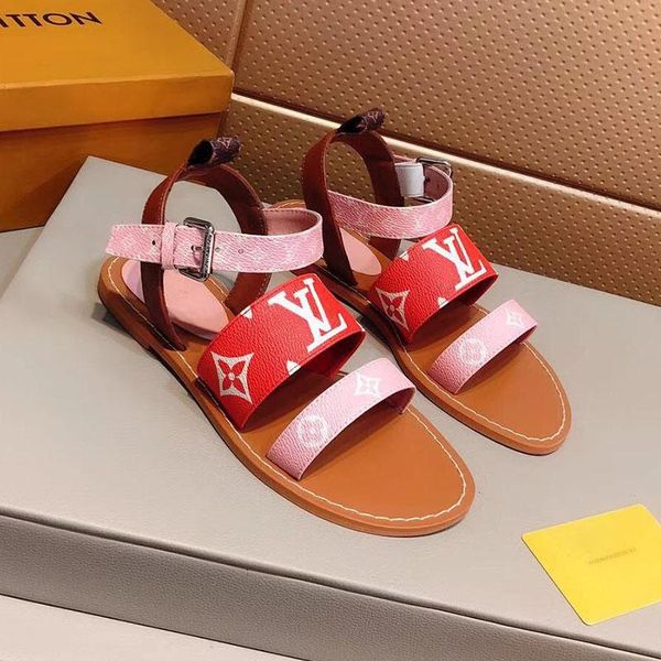 2020 new fashion luxury women sandals super stars print leather flat sandals for women youth shoes sandale size 35-41, Black
2020 new fashion luxury women sandals super stars print leather flat sandals for women youth shoes sandale size 35-41, Black