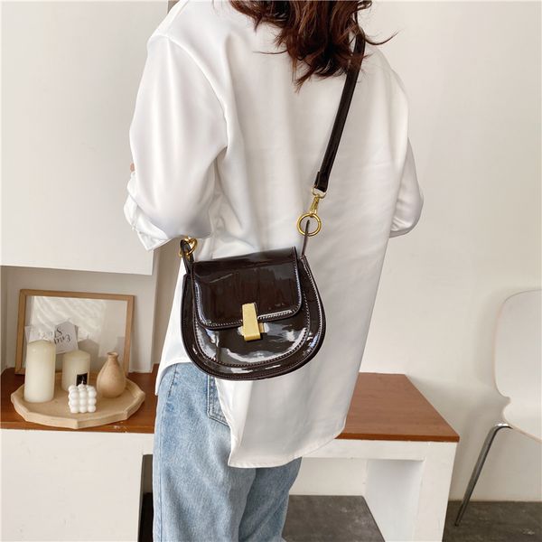 women's bag solid color shoulder messenger bag fashion casual women's black patent leather shiny saddle
women's bag solid color shoulder messenger bag fashion casual women's black patent leather shiny saddle