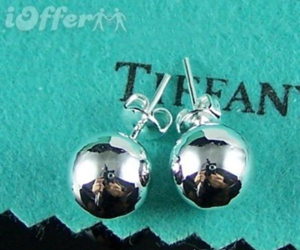 Оригинальные женские серьги дизайнерские серьги из серебра 925 пробы с кристаллом
Оригинальные женские серьги дизайнерские серьги из серебра 925 пробы с кристаллом