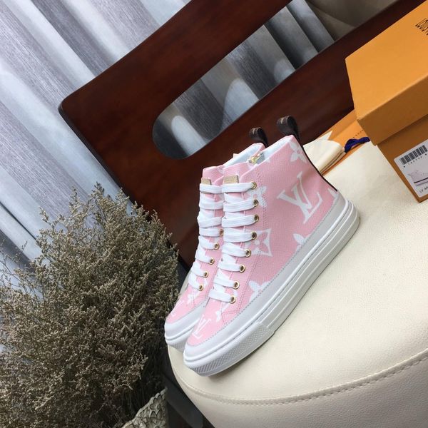 l15 new limited edition french series high -end women 's casual shoes ,fashion women 's boots ,high -quality sports shoes ,free, Black
l15 new limited edition french series high -end women 's casual shoes ,fashion women 's boots ,high -quality sports shoes ,free, Black