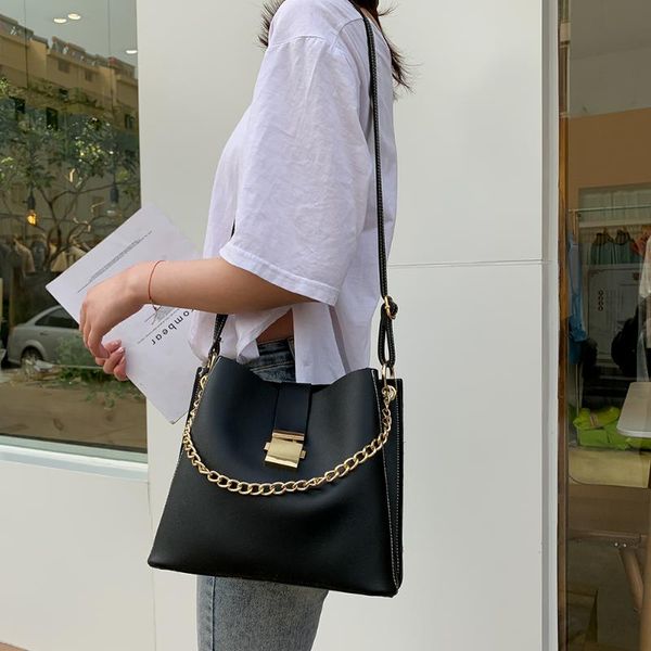 vintage solid colorcasual bucket totes for women shoulder bag pu leather messenger bucket retro bag big tote 2020
vintage solid colorcasual bucket totes for women shoulder bag pu leather messenger bucket retro bag big tote 2020