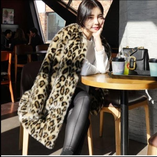 vetement 2019 winter women's faux fur coat artificial fur overcoat furry jacket femme plus size furry fake outwear z296, Black
vetement 2019 winter women's faux fur coat artificial fur overcoat furry jacket femme plus size furry fake outwear z296, Black