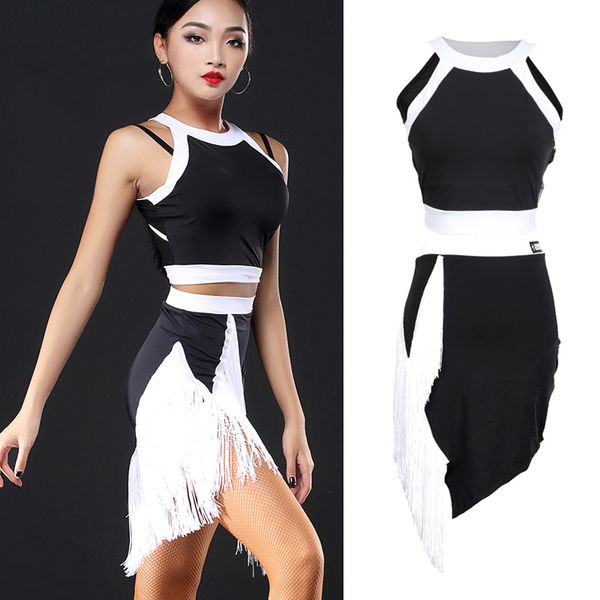 latin dance practice clothes female professional ballroom samba suit tassel performance clothing two-piece dwy1597, Black;red
latin dance practice clothes female professional ballroom samba suit tassel performance clothing two-piece dwy1597, Black;red