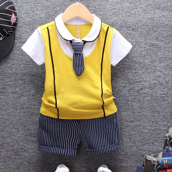 1st birthday baby boy clothes set t-shirt +pants suit for summer newborns babies child clothing wedding costume sets y200323, White
1st birthday baby boy clothes set t-shirt +pants suit for summer newborns babies child clothing wedding costume sets y200323, White