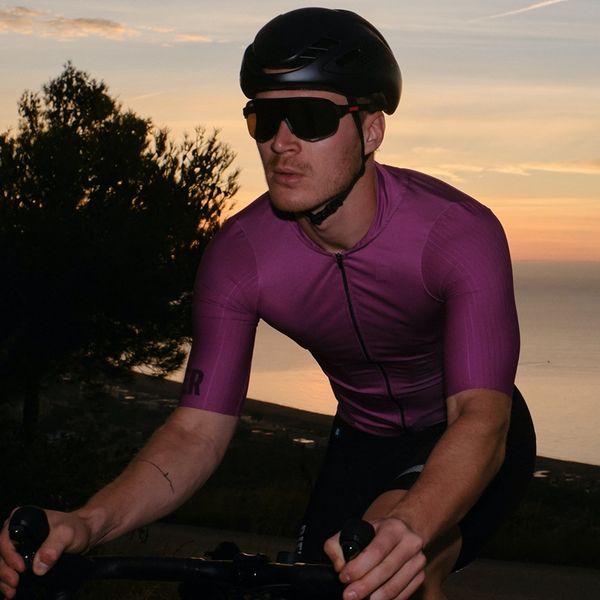 men's multicolor mountain bike riding custom bike shirt 2020 summer short-sleeved cycling jersey maglie da ciclismo jersi, Black;red
men's multicolor mountain bike riding custom bike shirt 2020 summer short-sleeved cycling jersey maglie da ciclismo jersi, Black;red