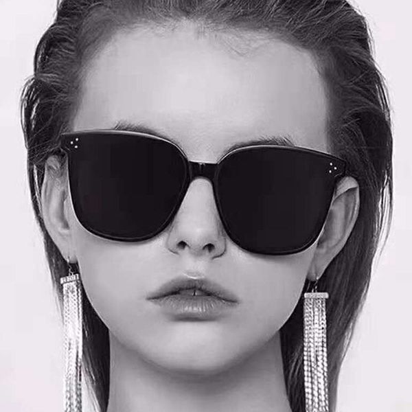 duoyuanse 2019 fashion sunglasses mi nail korean version retro big box sun glasses women clout goggles brand designer uv400, White;black
duoyuanse 2019 fashion sunglasses mi nail korean version retro big box sun glasses women clout goggles brand designer uv400, White;black