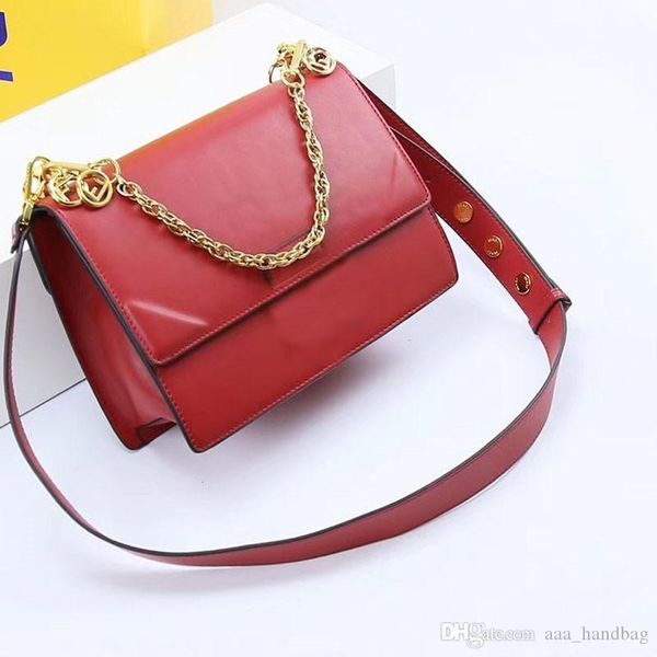 new luxury crocodile women's shoulder bags handbags women famous brands designers tote bag bee ladies hand bags black pu leather blos
new luxury crocodile women's shoulder bags handbags women famous brands designers tote bag bee ladies hand bags black pu leather blos