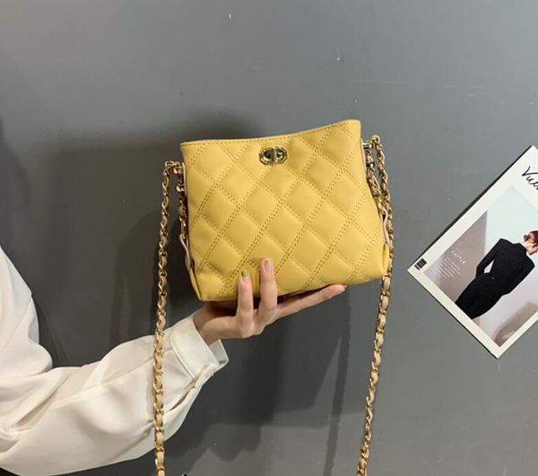 small bag women 2019 new 2020 net red fashion versatile women's one shoulder messenger chain bag ins fashion summer
small bag women 2019 new 2020 net red fashion versatile women's one shoulder messenger chain bag ins fashion summer