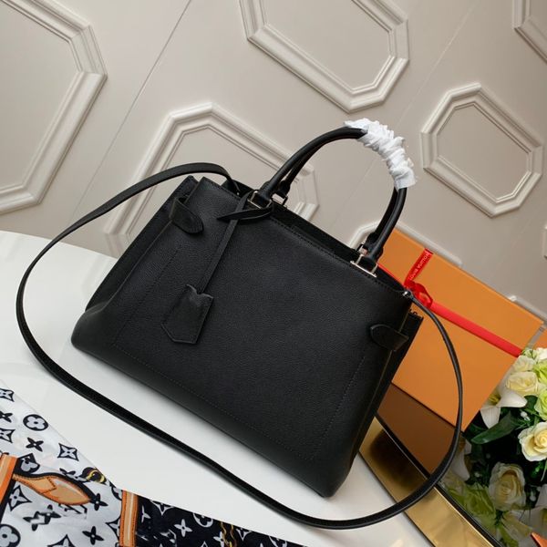 classic cute women clutch black handbags designer shoulder bag women men travel bag diseador de lujo mochilas mujeres luxury designer bags
classic cute women clutch black handbags designer shoulder bag women men travel bag diseador de lujo mochilas mujeres luxury designer bags