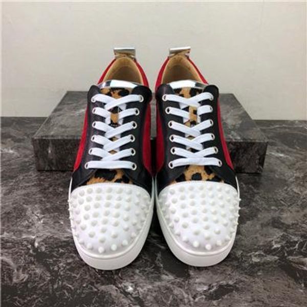 2020 men womens casual shoes designer red bottoms studded spikes fashion insider sneakers red leather low boots size34-48d09, Black
2020 men womens casual shoes designer red bottoms studded spikes fashion insider sneakers red leather low boots size34-48d09, Black