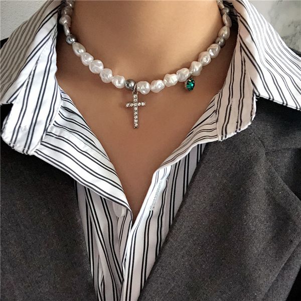 japanese and korean ins net red temperament wild pearl cross necklace niche design tide brand clavicle chain, Golden;silver
japanese and korean ins net red temperament wild pearl cross necklace niche design tide brand clavicle chain, Golden;silver