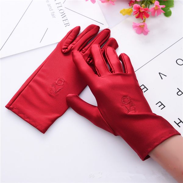 1 pair spring and summer new women' embroidered spandex gloves short driving gloves white black red party guantes, Blue;gray
1 pair spring and summer new women' embroidered spandex gloves short driving gloves white black red party guantes, Blue;gray