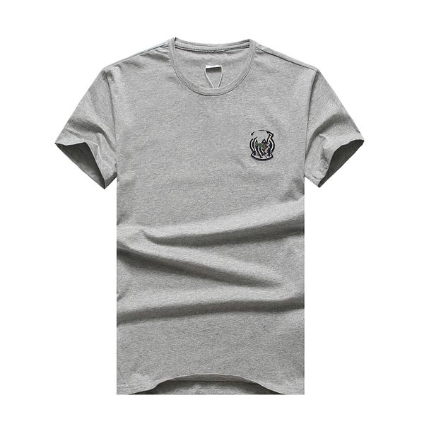 19ss Mens Designer T Shirts Manga Designer Polo Shirts Men Embroidery Short Sleeve Mens Designer Summer Shorts Pants
19ss Mens Designer T Shirts Manga Designer Polo Shirts Men Embroidery Short Sleeve Mens Designer Summer Shorts Pants