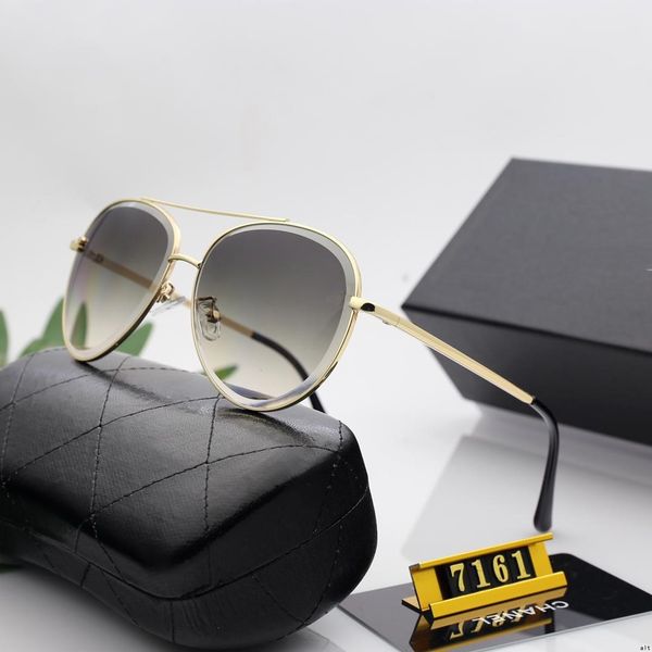 luxury-designed sunglasses - the new 2019 vintage fashion trend for women is the gradient sunglasses alloy frame model 7161, White;black
luxury-designed sunglasses - the new 2019 vintage fashion trend for women is the gradient sunglasses alloy frame model 7161, White;black