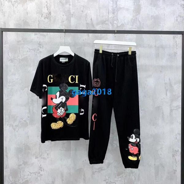 high end женщины девушки спортивная одежда набор футболка блестки полосатый письмо мультфильм с коротким рукавом тройник брюки бег леггинсы, White
high end женщины девушки спортивная одежда набор футболка блестки полосатый письмо мультфильм с коротким рукавом тройник брюки бег леггинсы, White