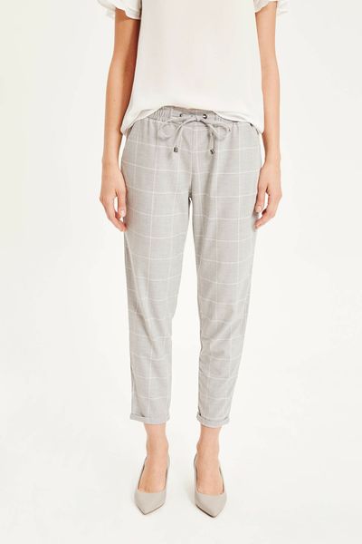 defacto fashion ladies plaid trousers women spring autumn long pants casual pants loose drawstring office trousers i4364az19sp, Black;white
defacto fashion ladies plaid trousers women spring autumn long pants casual pants loose drawstring office trousers i4364az19sp, Black;white