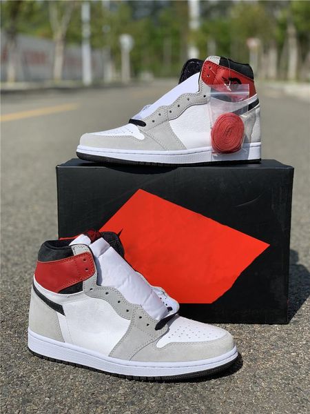 2020 release light smoke grey authentic 1 high og white/black varsity red 555088-126 1s mens basketball shoes
2020 release light smoke grey authentic 1 high og white/black varsity red 555088-126 1s mens basketball shoes