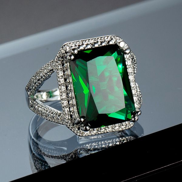 simple and elegant big stone finger rings size 6-10 green zircon wedding engagement party rings for women jewelry, Slivery;golden
simple and elegant big stone finger rings size 6-10 green zircon wedding engagement party rings for women jewelry, Slivery;golden