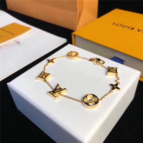 beautiful charming letter flower the chain bracelet & bangles with 3colors rose gold gold silver choose bangle for men women with box, Golden;silver
beautiful charming letter flower the chain bracelet & bangles with 3colors rose gold gold silver choose bangle for men women with box, Golden;silver