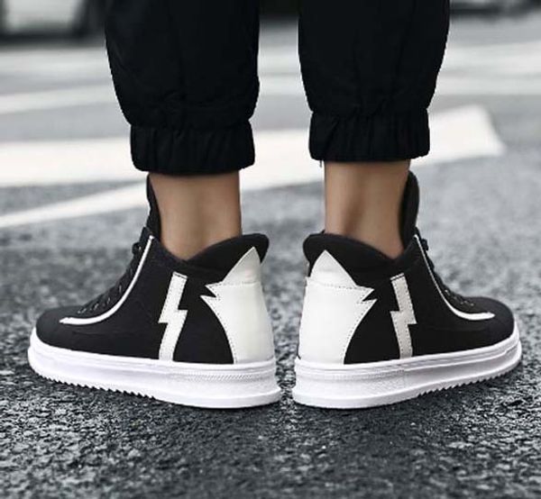 casual shoe mens and womens platform mens trainers espadrilles triple s clear sole white black trainers tripl with box shoe008 p34
casual shoe mens and womens platform mens trainers espadrilles triple s clear sole white black trainers tripl with box shoe008 p34