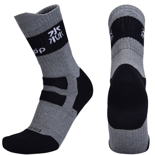 new fashion professional roller-skating sports skateboards towel bottom thicken socks for women men adults children, Black
new fashion professional roller-skating sports skateboards towel bottom thicken socks for women men adults children, Black