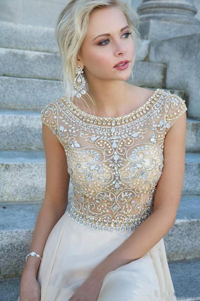 New Designer Scoop Neckline Bead Wedding Dresses A Line Popular Bridesmaid Party Gowns Bridal Party Dress
New Designer Scoop Neckline Bead Wedding Dresses A Line Popular Bridesmaid Party Gowns Bridal Party Dress