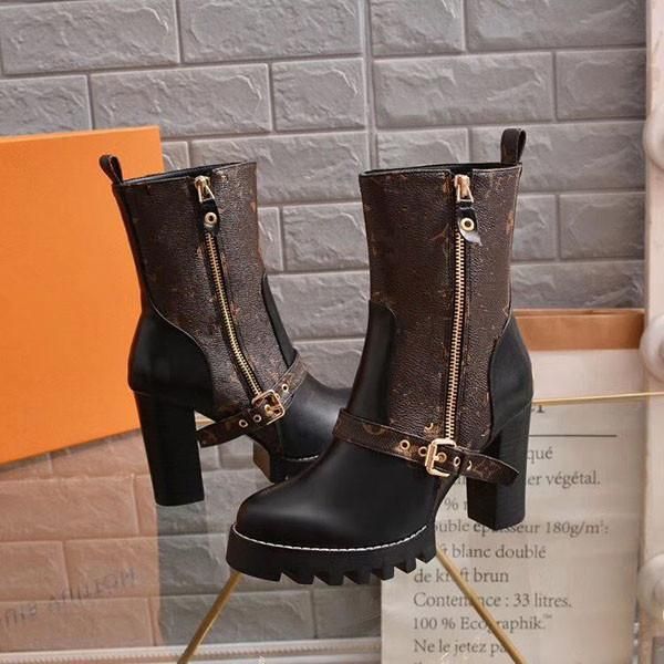 20ss branded women leather laureate 5cm platform desert boot designer chunky ankle canvas packing size eu35-41, Black
20ss branded women leather laureate 5cm platform desert boot designer chunky ankle canvas packing size eu35-41, Black