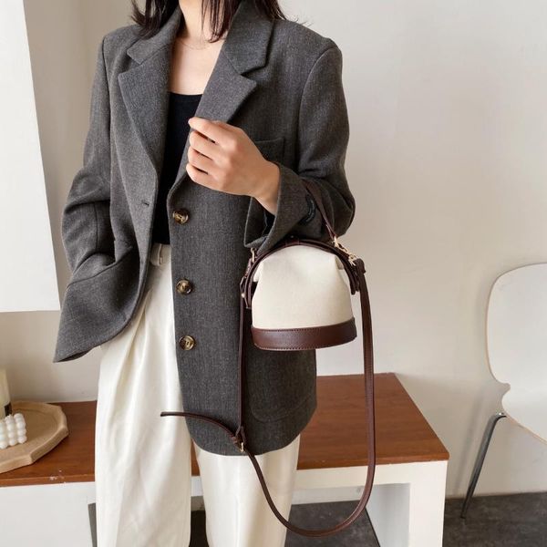 chic контраст цвет женщины bucket bag простых элегантные дамы пригородных плечи crossbody сумка мода кожа сумка bolsa df547
chic контраст цвет женщины bucket bag простых элегантные дамы пригородных плечи crossbody сумка мода кожа сумка bolsa df547