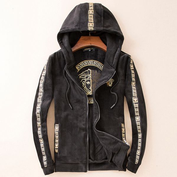 Autumn and winter thickening men de igner jacket gold velvet hirt embroidery hooded weater de igner jacket plu ize m 5xl
Autumn and winter thickening men de igner jacket gold velvet hirt embroidery hooded weater de igner jacket plu ize m 5xl
