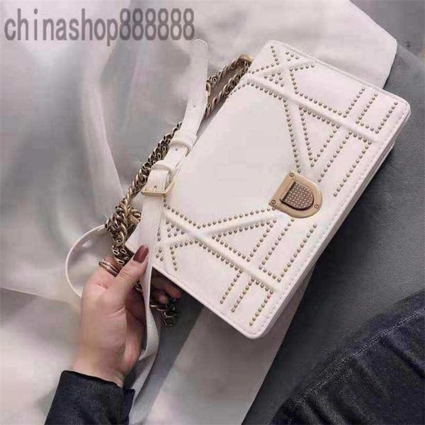 handbags designer bag bag smooth black hollow classic casual 2020 shoulder shield women bags purses crossbody adqdf, Red;black
handbags designer bag bag smooth black hollow classic casual 2020 shoulder shield women bags purses crossbody adqdf, Red;black