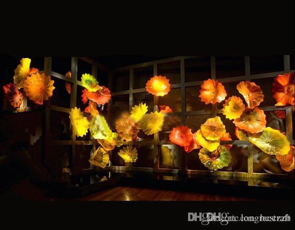 gallery corridor wall art hanging plates orange color style 100% hand blown murano glass plates wall art for windiow
gallery corridor wall art hanging plates orange color style 100% hand blown murano glass plates wall art for windiow