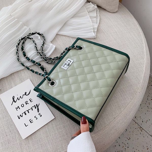 chic small bag female 2019 new fashion simple wild rhombic chain bag korean version of the casual shoulder messenger cosmeti
chic small bag female 2019 new fashion simple wild rhombic chain bag korean version of the casual shoulder messenger cosmeti